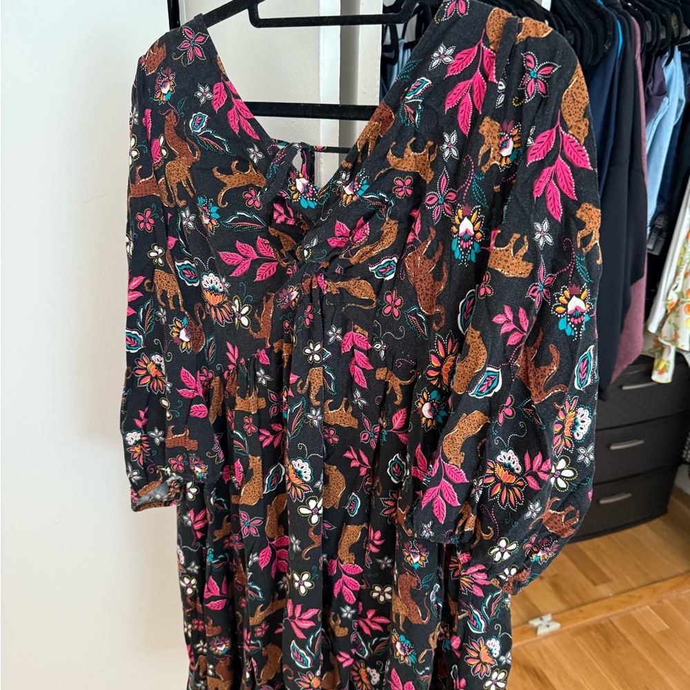 Torrid dress size 4 women’s plus